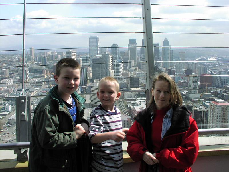 spaceneedle (10).jpg - OLYMPUS DIGITAL CAMERA         